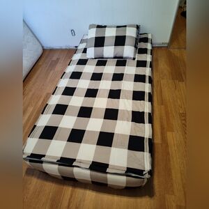 Twin Dakota Beddy's bed ease